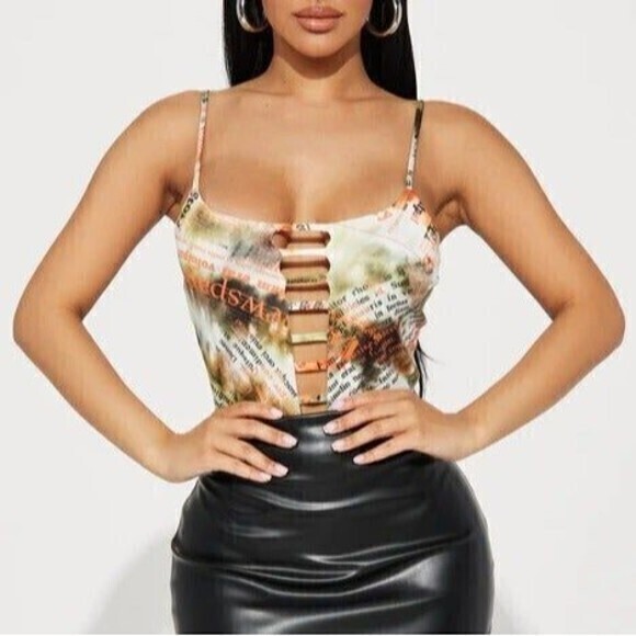 Abstract Print Cut Out Detail Bodysuit Size M RefM023 - Picture 4 of 10